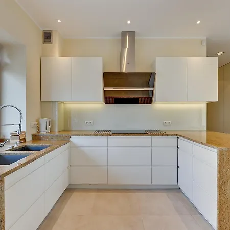 Comfort Apartment *